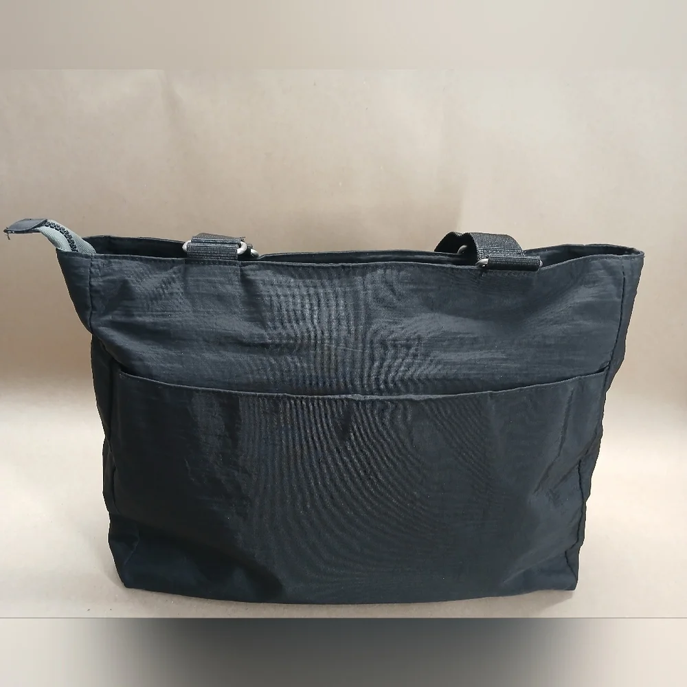 Baggallini Black Laptop Women's Bag - Picture 2 of 10